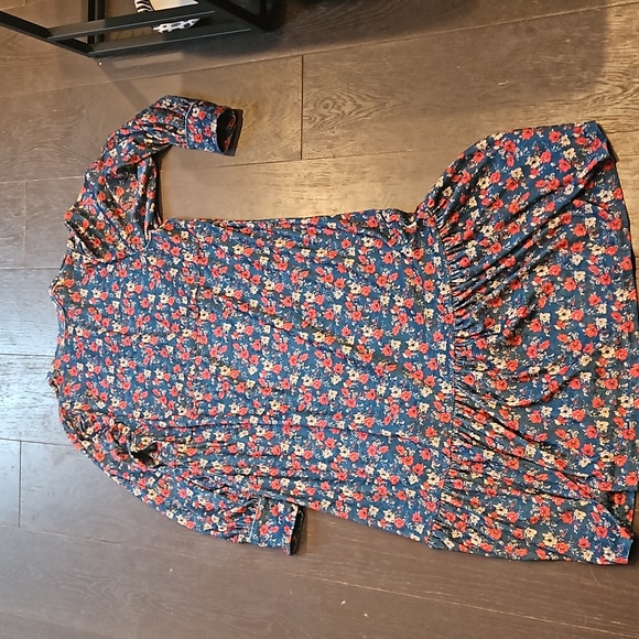 Hidden Forest Markey floral dress - Picture 2 of 4